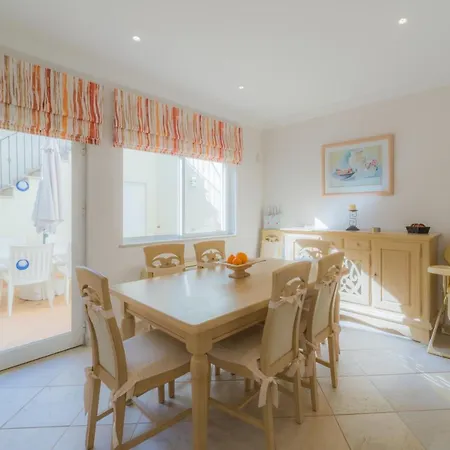 Villa Bota By Garvetur *