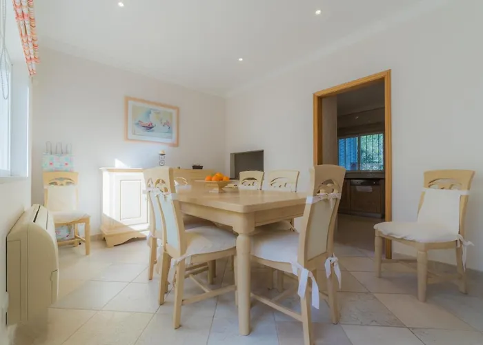 Bota By Garvetur * Almancil