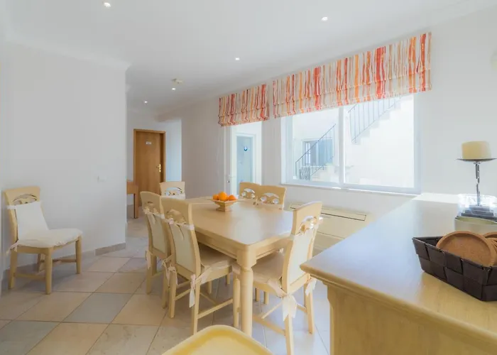 Villa Bota By Garvetur