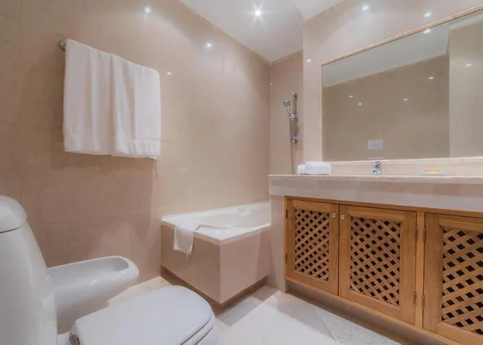 Villa Bota By Garvetur Almancil